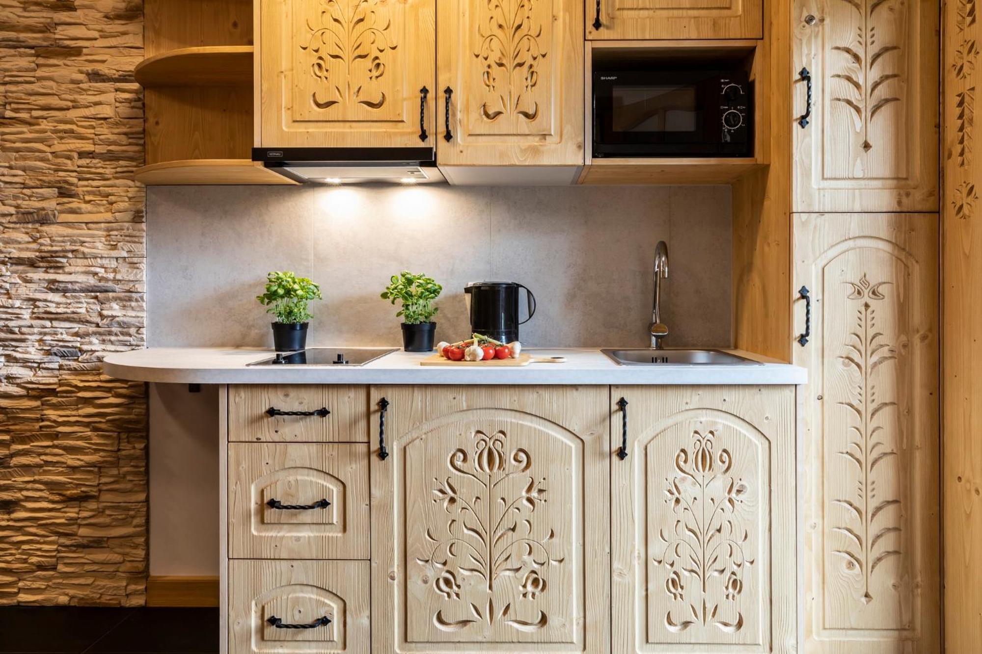 Udanypobyt Apartamenty Przy Dolinach E I F 코스실리스코 외부 사진